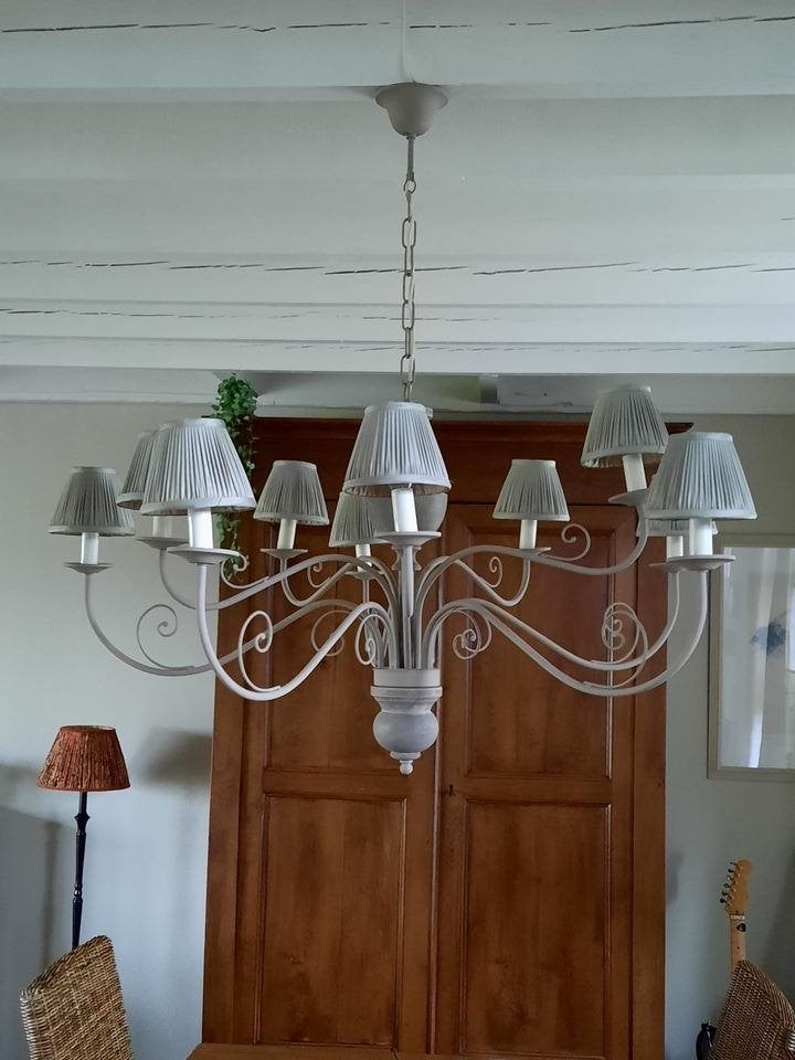 kroonluchter met zijden kapjes., Huis en Inrichting, Lampen | Kroonluchters, Ophalen, Zo goed als nieuw, Rustiek