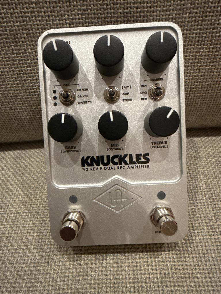 Knuckles dual rectifier amp sim pedal, Musique & Instruments, Effets, Enlèvement ou Envoi, Comme neuf, Autres types