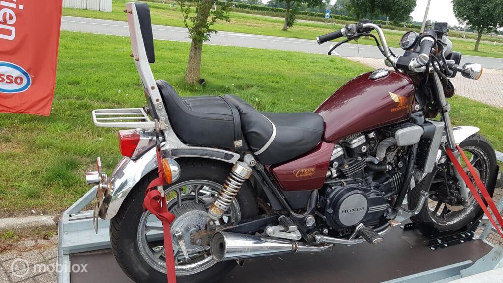 Honda VF 750 C/ V45 magna 1986/87compleet maar in ONDERDELEN, Motos, Enlèvement ou Envoi, Utilisé