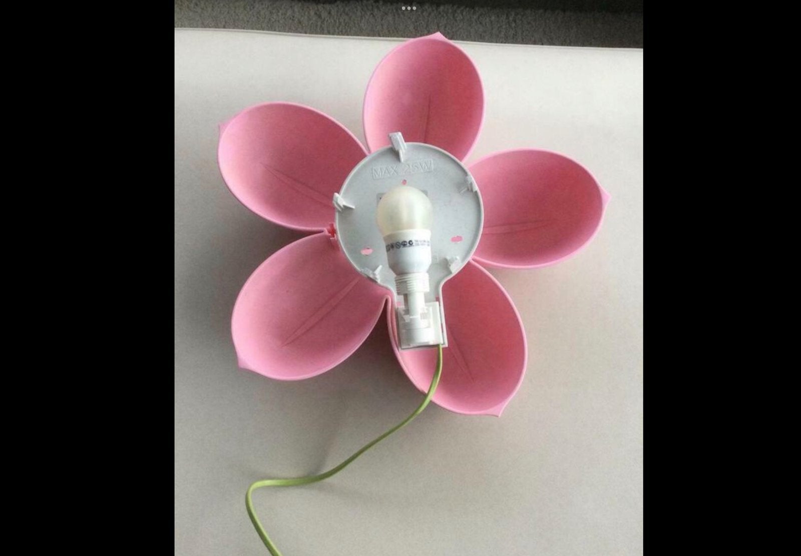 Roze muurlamp IKEA, Ophalen of Verzenden, Zo goed als nieuw, Ophangbaar, Roze