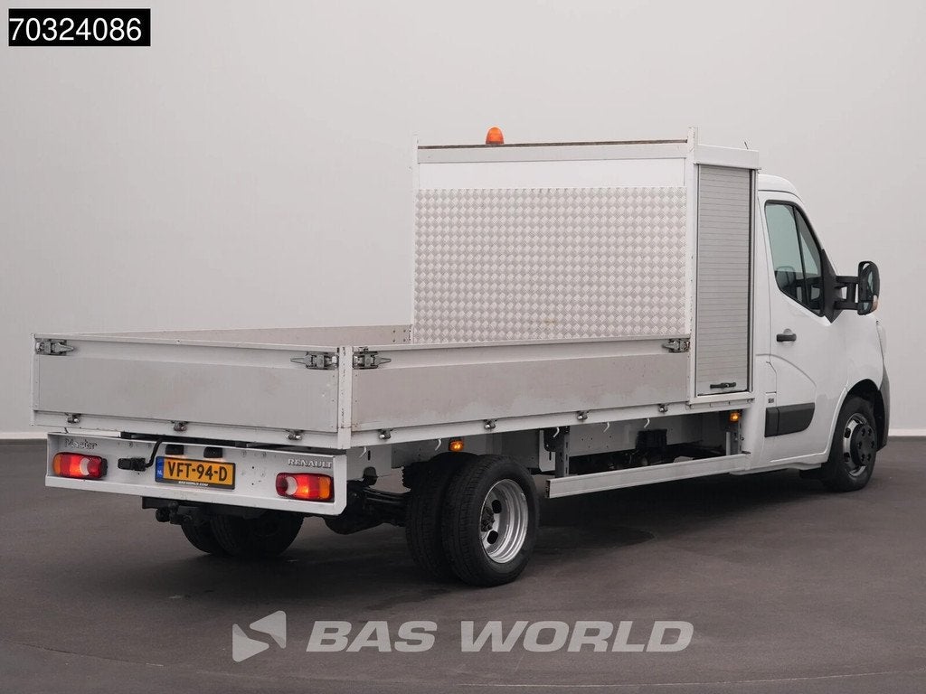 Renault Master 145PK Open Laadbak Dubbellucht Trekhaak LED A, Auto's, Bestelwagens en Lichte vracht, Gebruikt, Euro 6, 4 cilinders