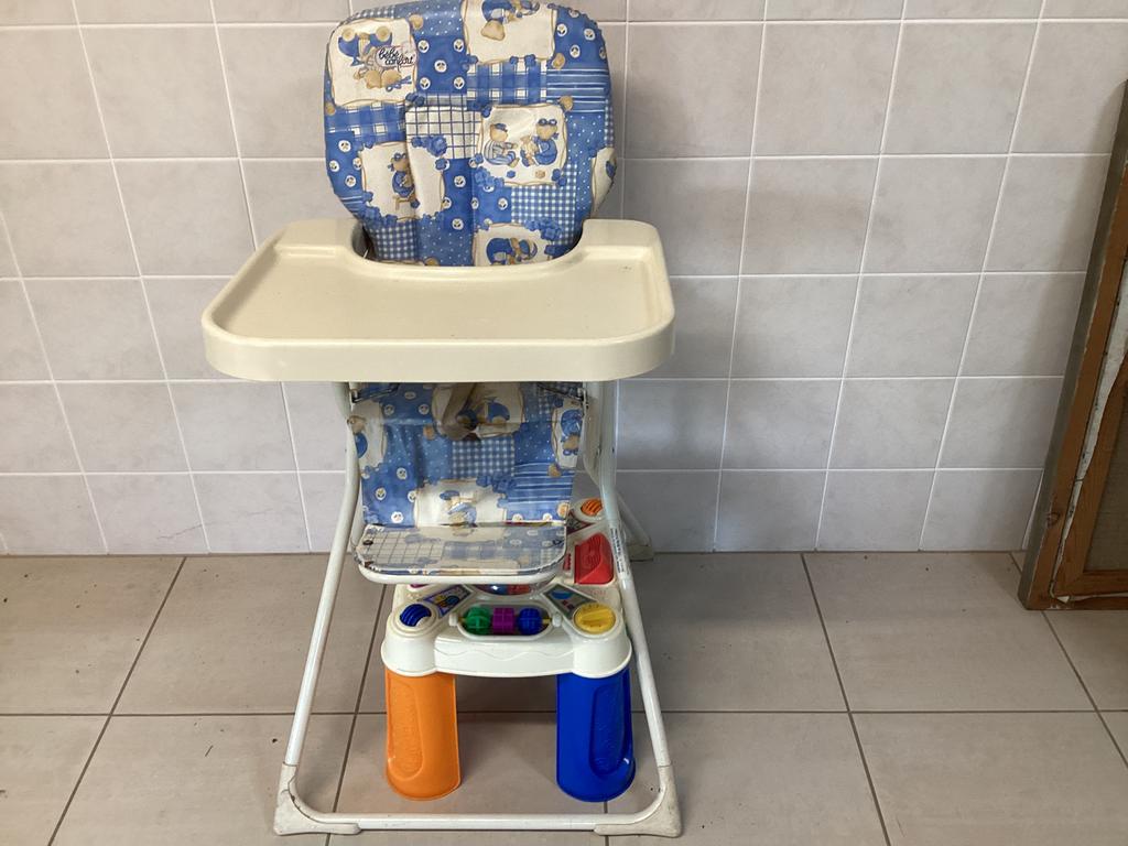 Kinder stoel en badje 2 potjes en een relax, Ophalen, Gebruikt