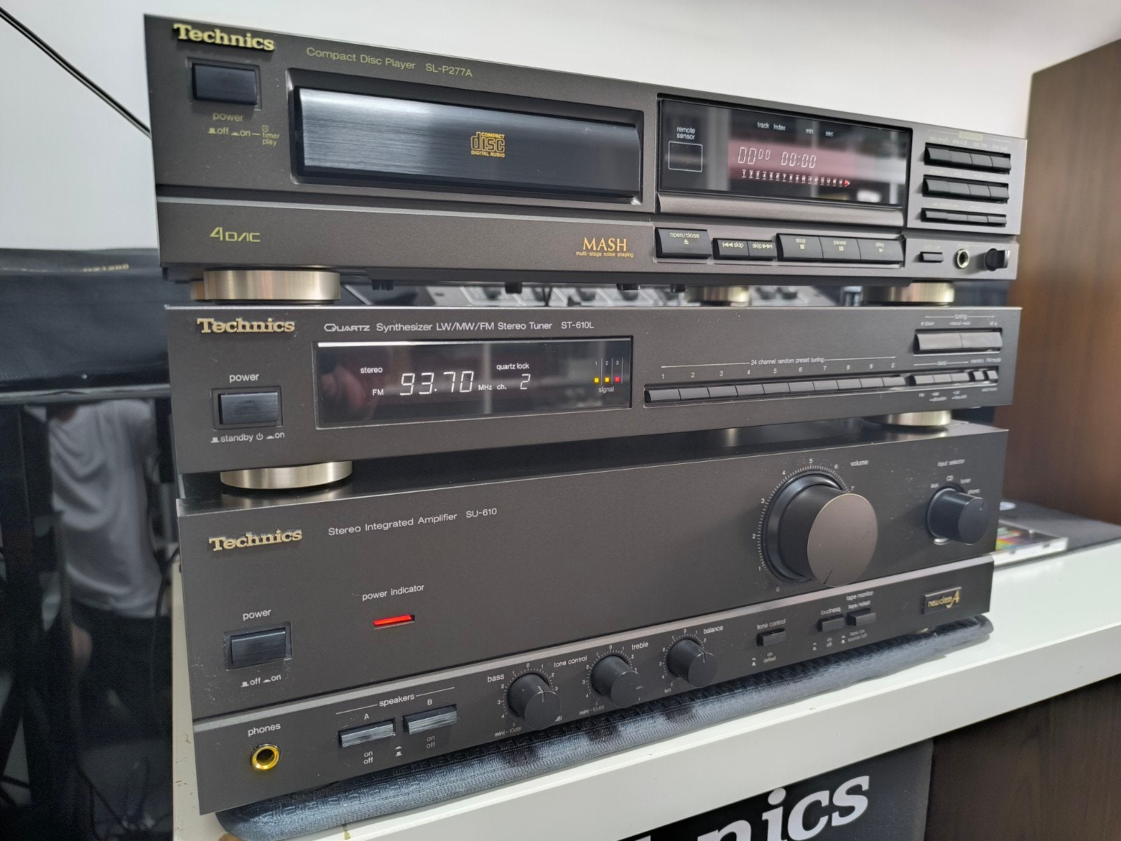 TECHNICS HIFI set - SU 610 - SL P277A - ST 610L, Enlèvement, Comme neuf, Lecteur CD, Composants en vrac