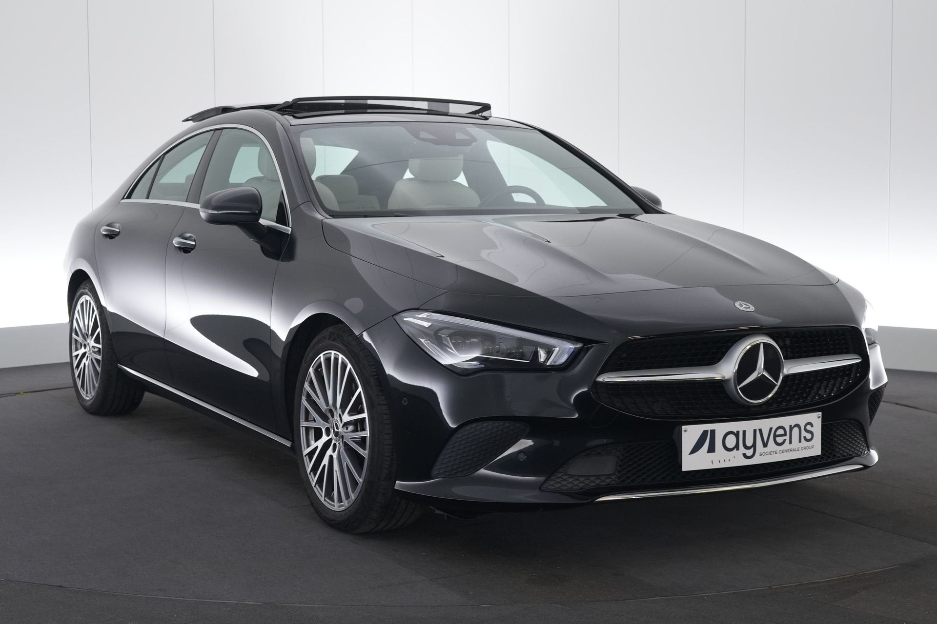 (2AST823) MERCEDES-BENZ CLA, Auto's, Voorwielaandrijving, Gebruikt, Euro 6, 116 pk