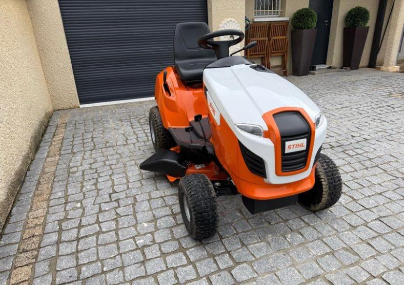 Tracteur tondeuse stihl, Enlèvement ou Envoi, Comme neuf, Fonction de mulching, 90 à 120 cm