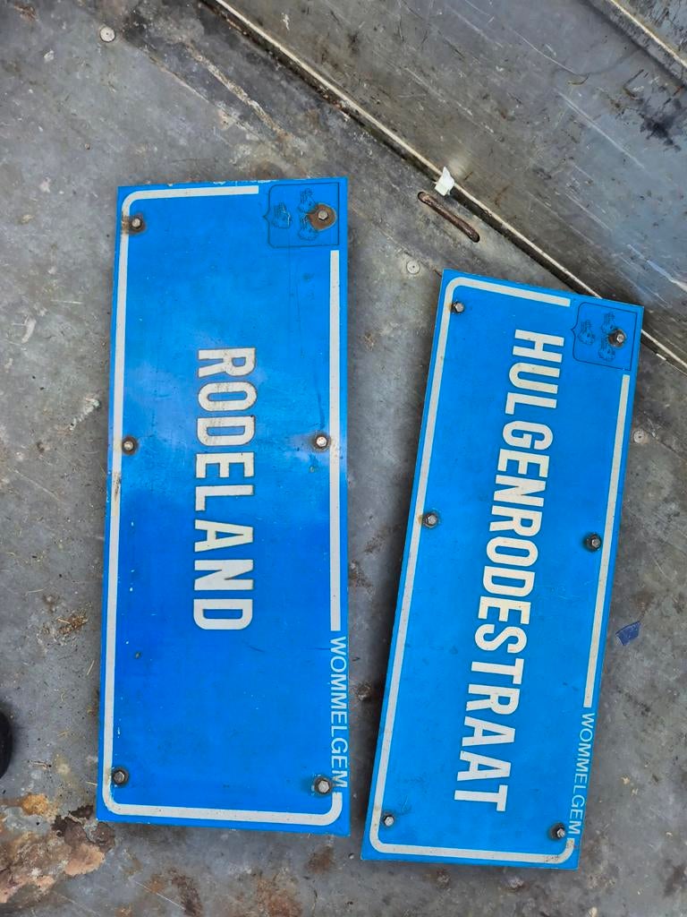Wommelgem straatbord, Ophalen