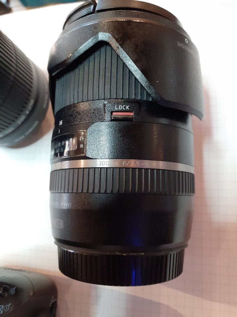 Canon EOS 77D met verschillende lenzen, TV, Hi-fi & Vidéo, Enlèvement, Utilisé, Canon