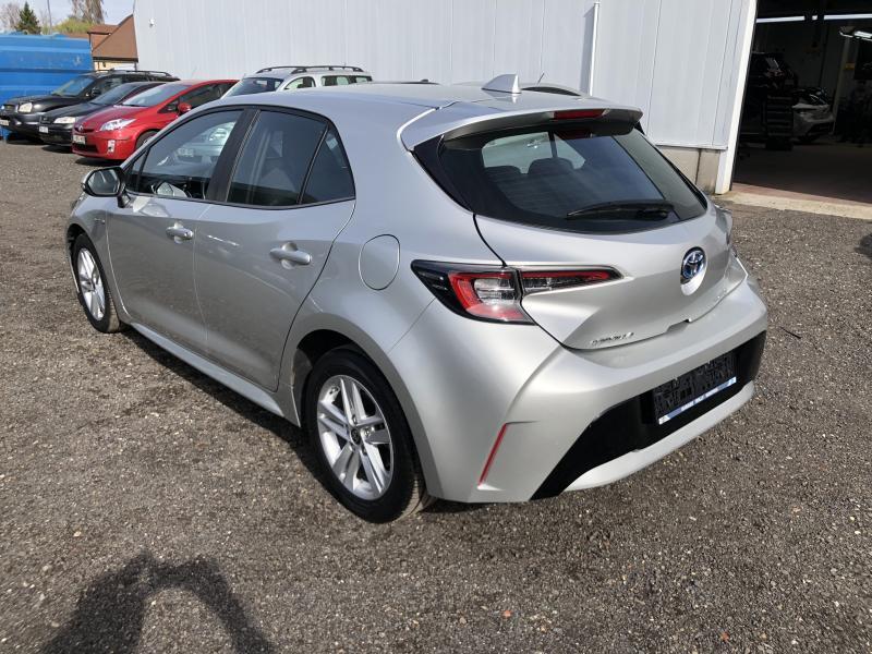 Toyota Corolla HB Dynamic Plus, Argent ou Gris, Achat, Euro 6, Entreprise