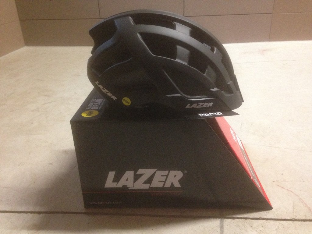Nieuwe fietshelm LAZER zwart of fluo geel, Fietsen en Brommers, Ophalen of Verzenden, Nieuw