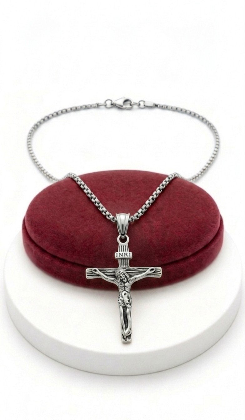 Chaîne avec croix argentée Acier inoxydable unisexe, Bijoux, Sacs & Beauté, Pendentifs, Envoi, Argent, Argent