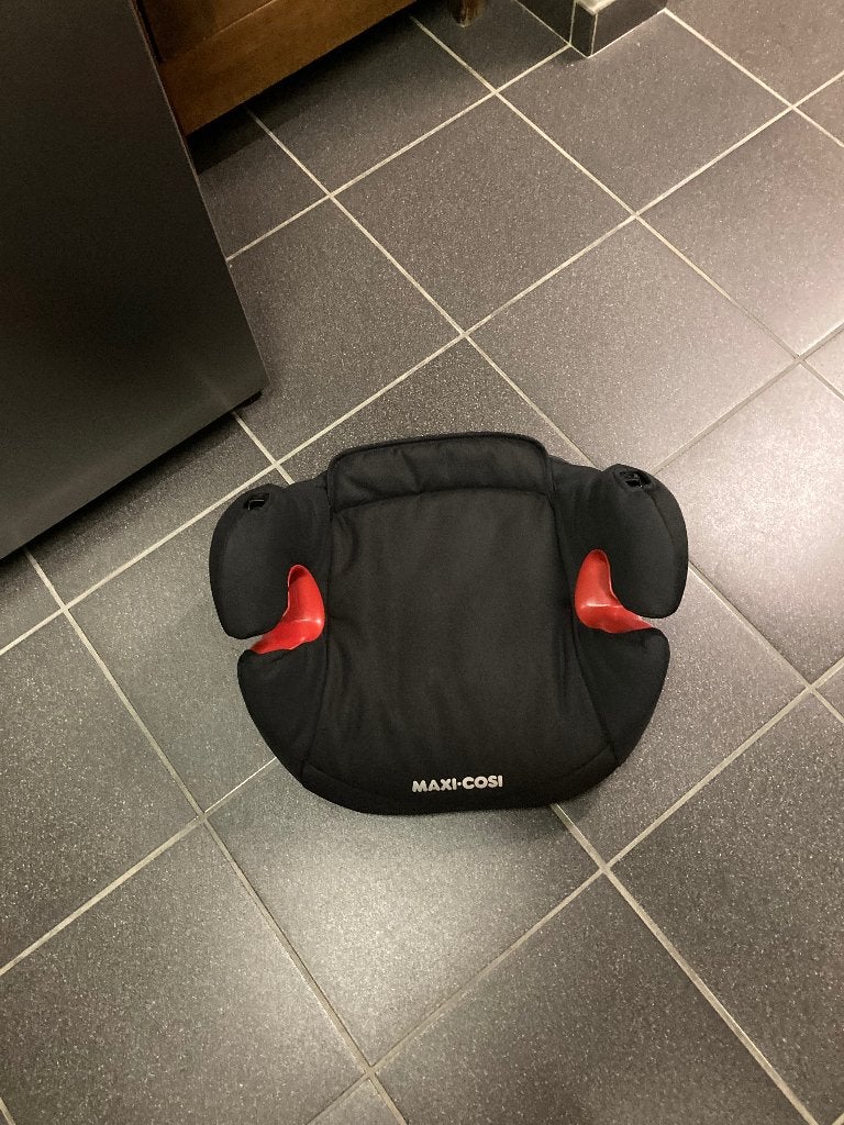 Verhoog zit auto, Ophalen, Autogordel of Isofix, 0 t/m 18 kg, Zo goed als nieuw