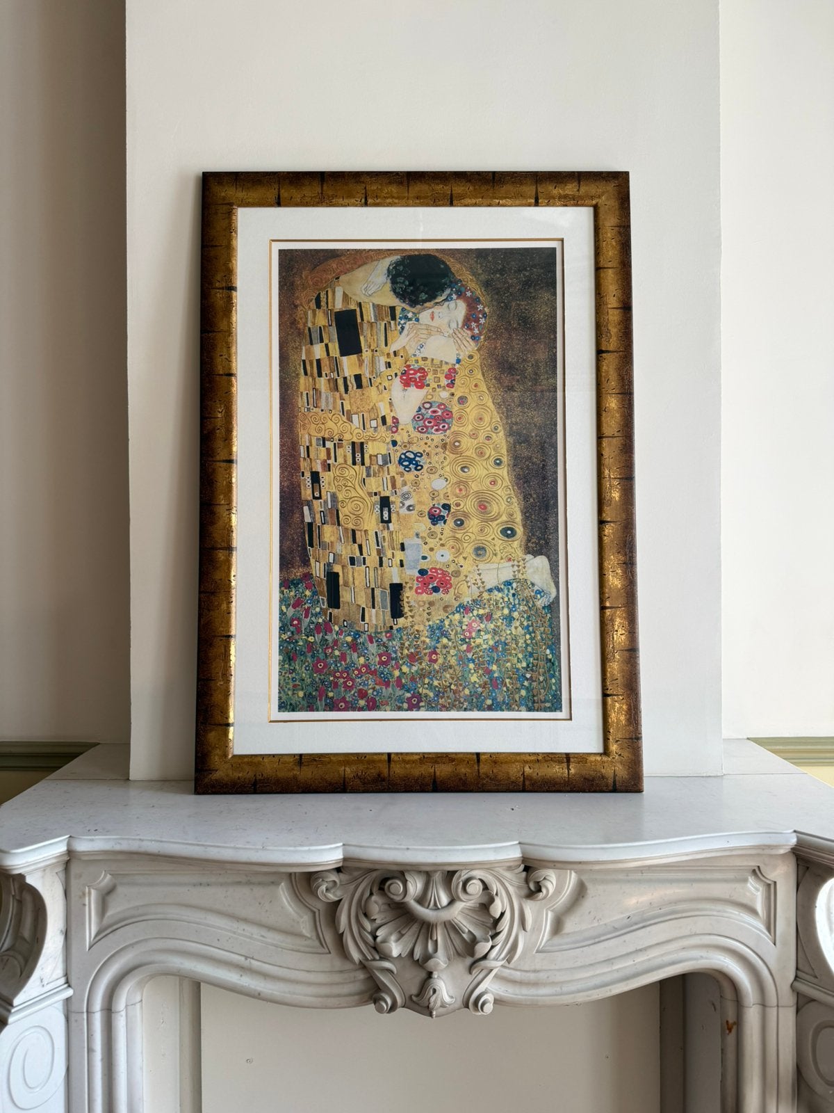 Poster encadré sous verre de Gustav Klimt (« Le Baiser »), Antiquités & Art, Art | Peinture | Classique, Sous verre, Portrait ou Personnes
