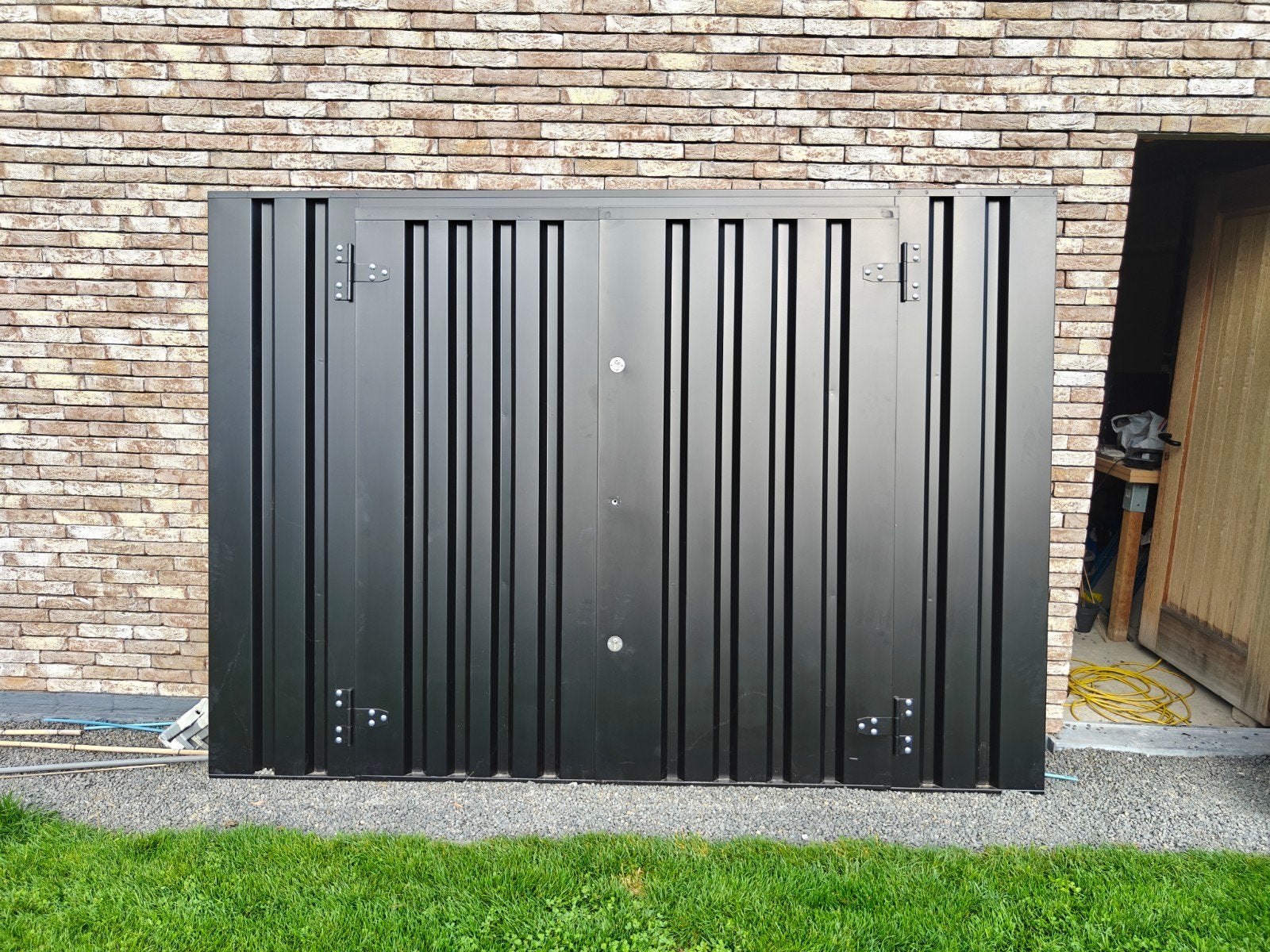 containerdeur en paneel, Ophalen