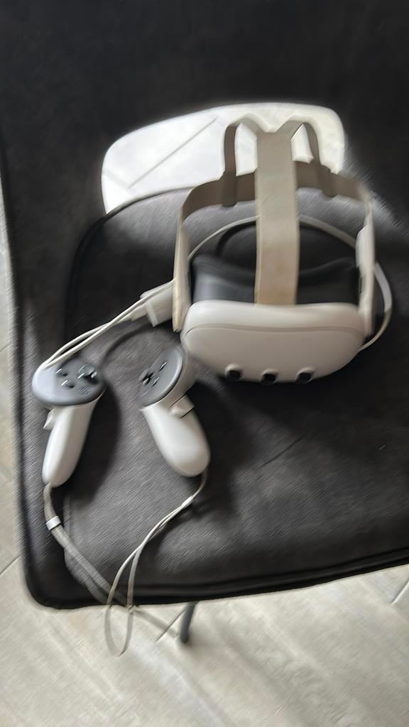 Meta quest 3 met oplader en controller, Games en Spelcomputers, Virtual Reality, Ophalen, Zo goed als nieuw, VR-bril, Overige platformen
