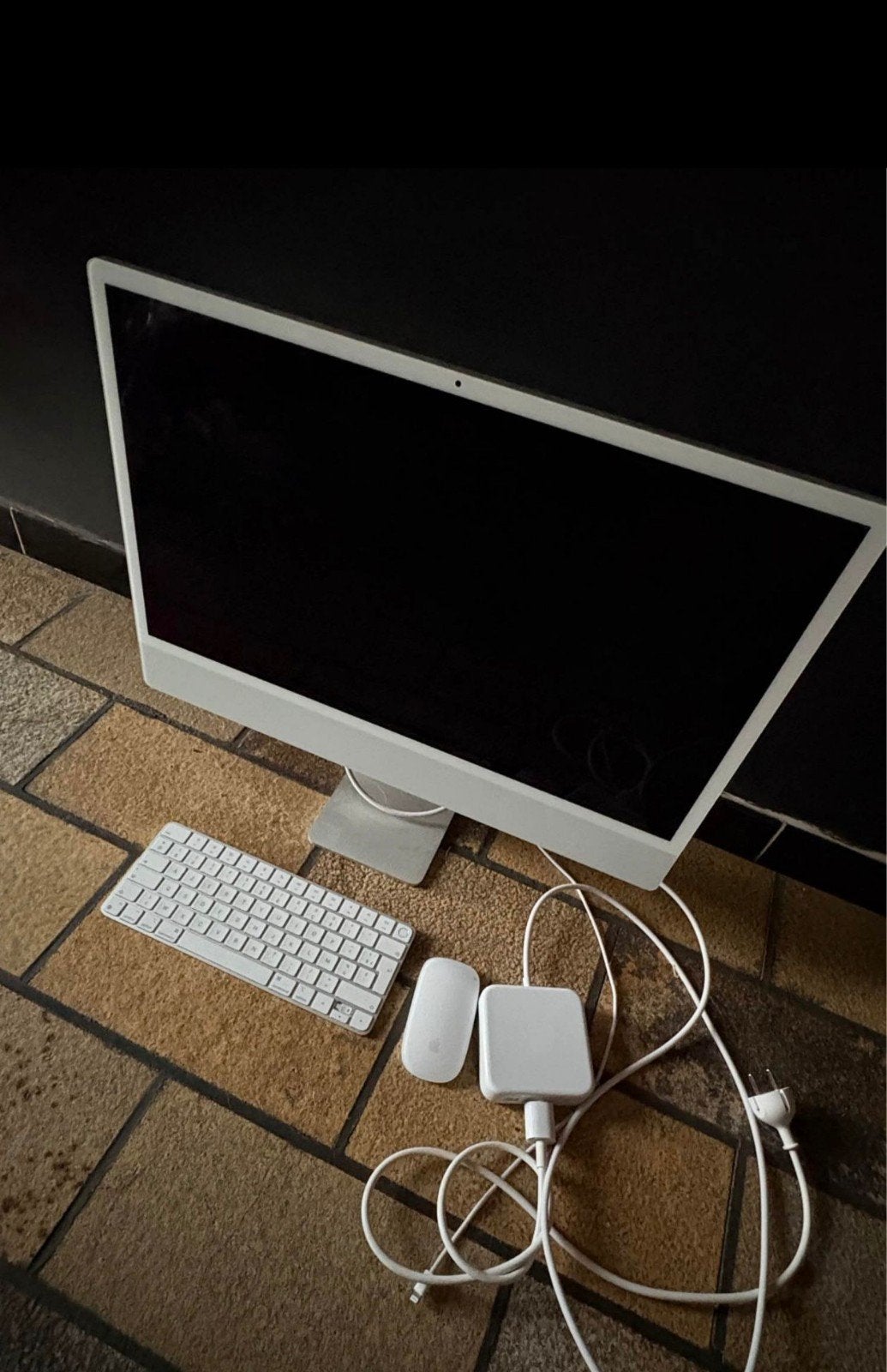 Apple iMac 24", Computers en Software, Apple Desktops, Ophalen, IMac, Zo goed als nieuw, 8 GB