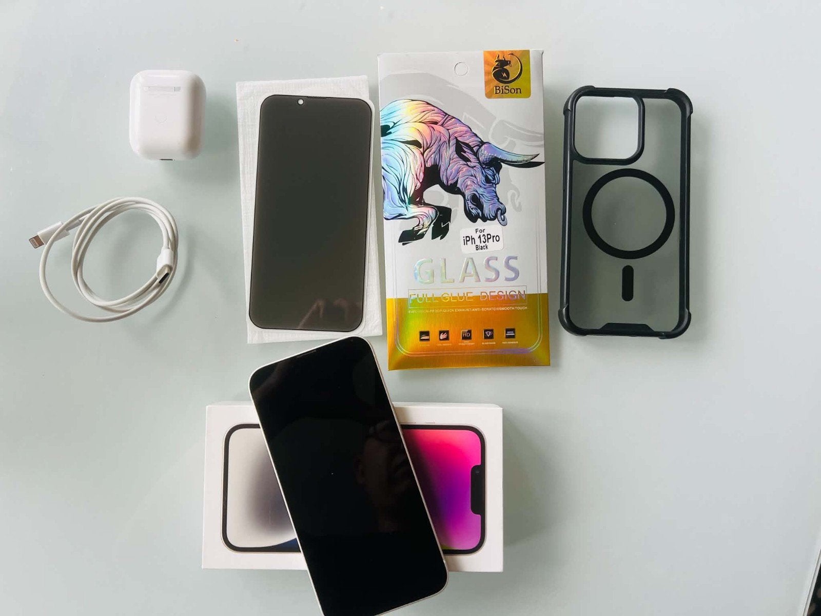 iPhone 14 + airpod 2 + accessories, Télécoms, Apple, MagSafe, Enlèvement ou Envoi, Protecteur d'écran