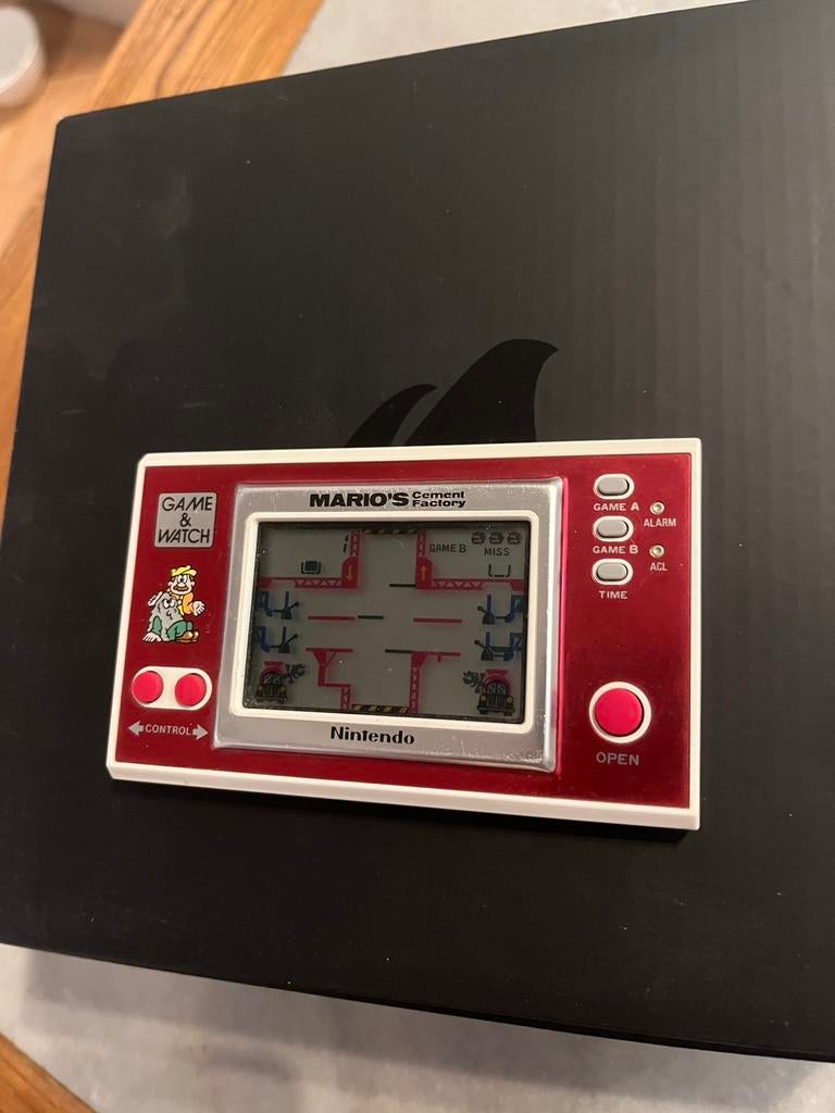 Nintendo Game & Watch – Mario’s Cement Factory (1983), Enlèvement ou Envoi, Comme neuf