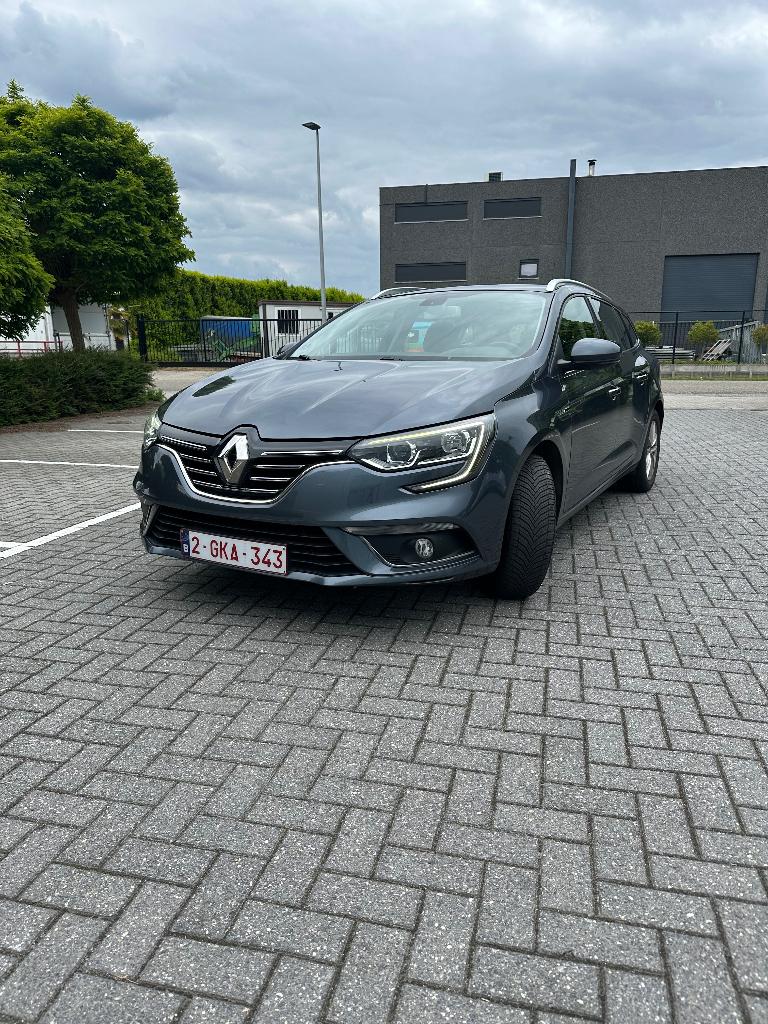 Renault Megane break, Autos, Renault, Particulier, Mégane, Essence, Euro 6, Break, 5 portes, Boîte manuelle, Bleu, Noir, Cuir et Tissu