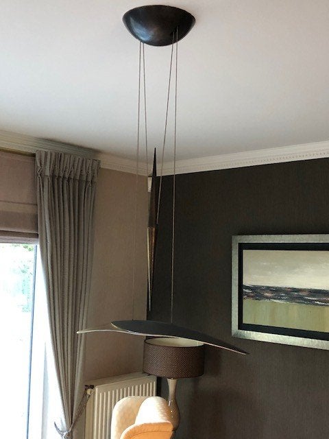 Design hanglamp in brons/messing, Huis en Inrichting, Lampen | Hanglampen, Ophalen, Zo goed als nieuw, Metaal