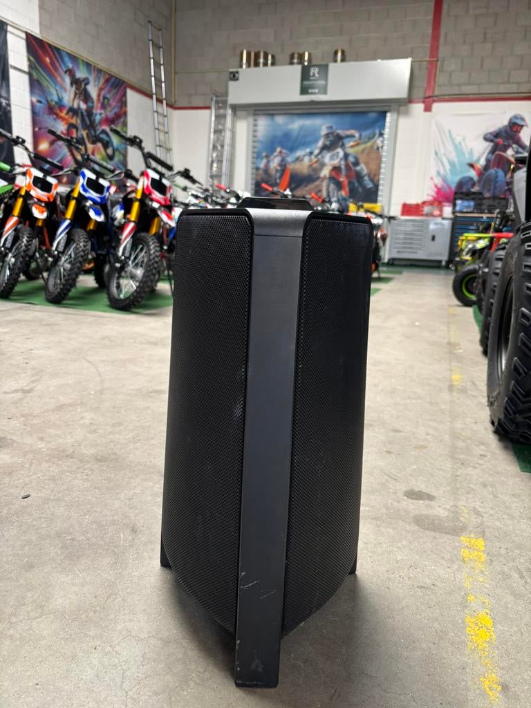 Dikke Geluid Samsung Tower Party Speaker MX-T40 IZGST!, Audio, Tv en Foto, Luidsprekerboxen, Ophalen of Verzenden, Zo goed als nieuw