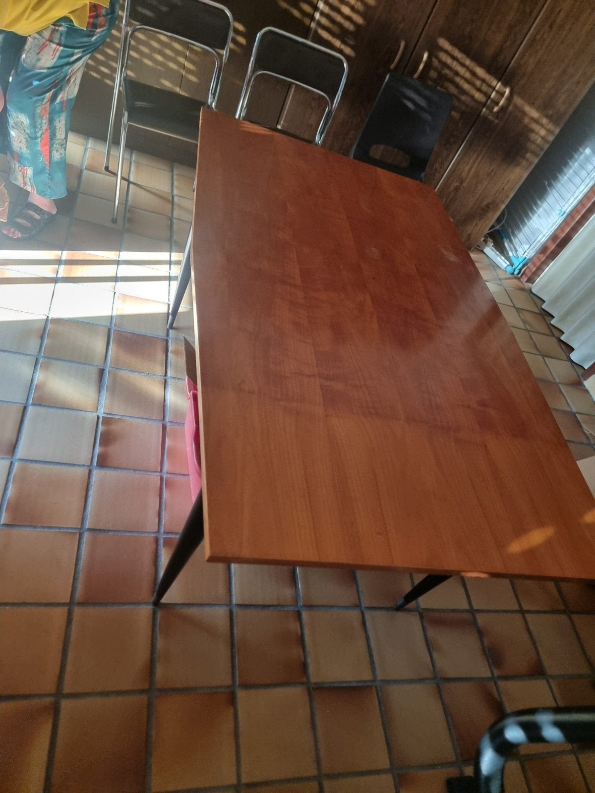 Vintage uitschuifbare tafel houten blad zeer stevig, Ophalen