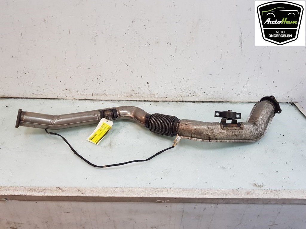 ÉCHAPPEMENT AVANT PIPE Audi A4 Avant (B9) (01-2015/10-2019), Utilisé, Audi