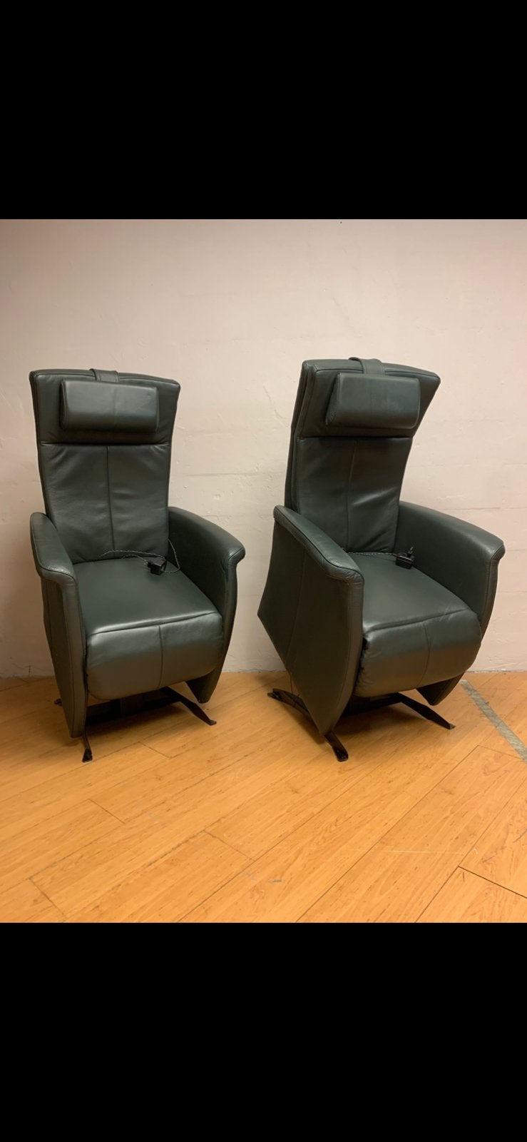 Groene set sta op stoelen. Opsta zetel op accu., Huis en Inrichting, Complete inboedels, Ophalen