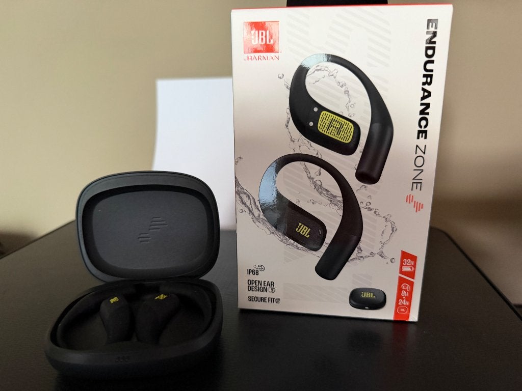 Jbl endurance zone oortjes, Telecommunicatie, Wearable-accessoires, Ophalen, Nieuw, Overige accessoires