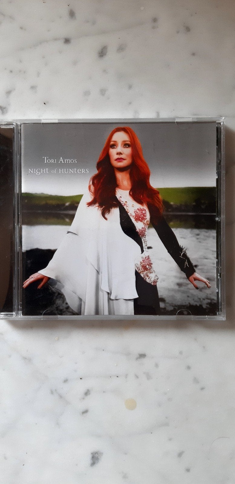 CD Tori Amos, La Nuit des chasseurs, Enlèvement ou Envoi, Comme neuf