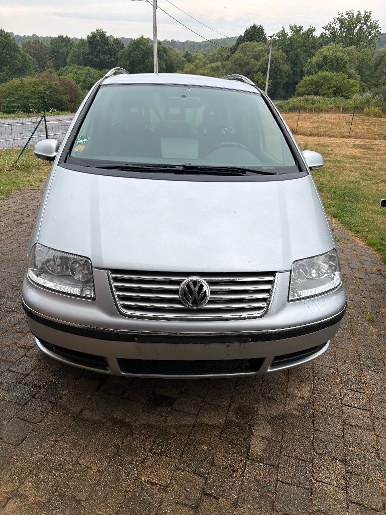 VW Sharan 1.9 TDI Trendline 115 CV 4/2007, Autos, Volkswagen, Argent ou Gris, Achat, Electronic Stability Program (ESP), Boîte manuelle