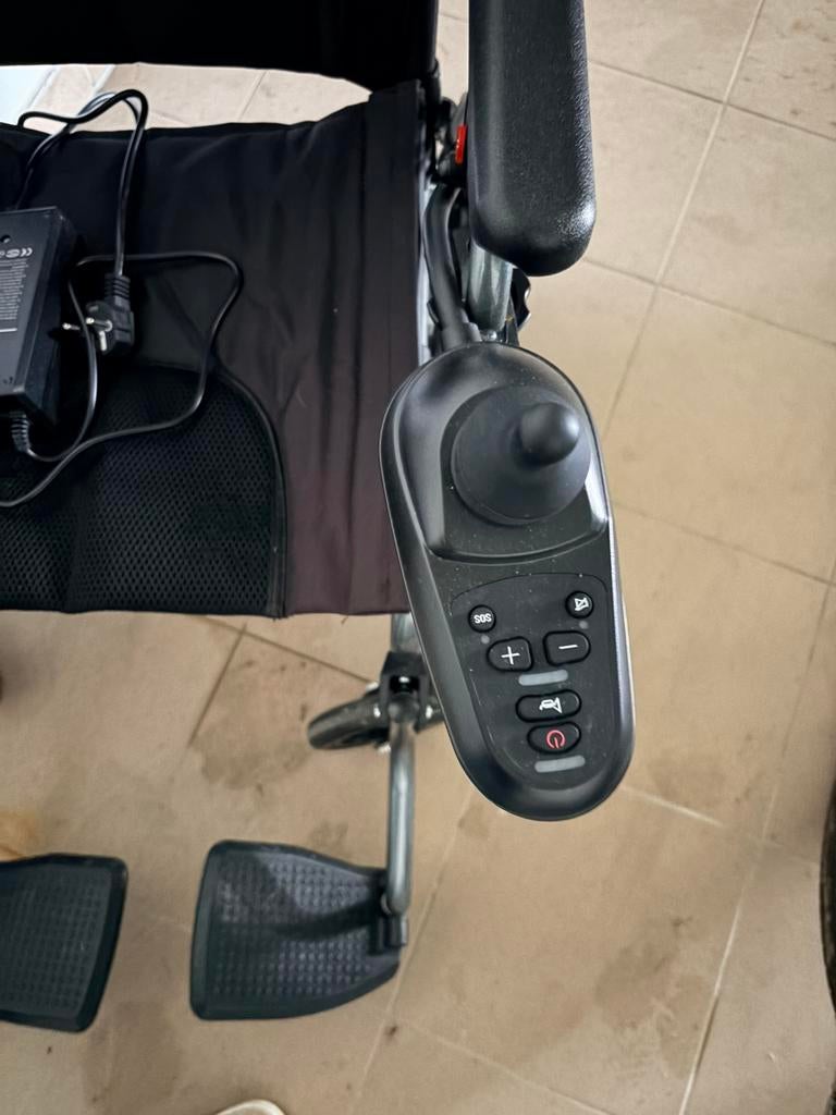 Electrische rolwagen, Ophalen, Inklapbaar, Zo goed als nieuw