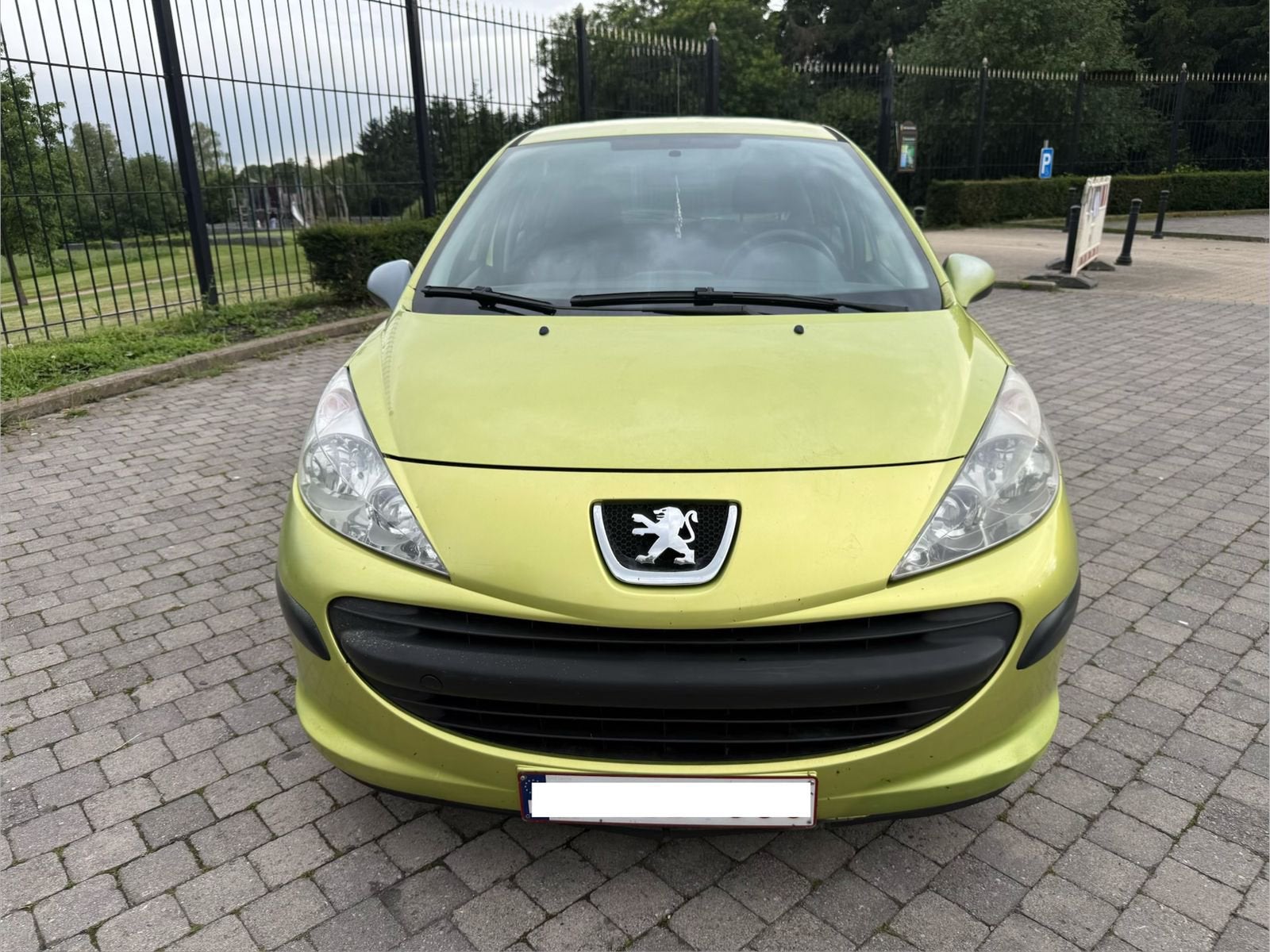 Peugeot 207 1.4i-PRÊTE À IMMATRICULER -vitres électrique, Auto's, Particulier, Te koop, Benzine