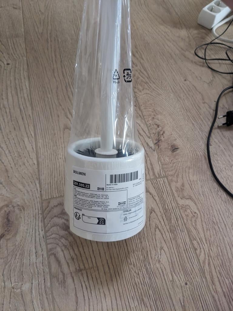 Toiletborstel nieuw in de verpakking, Ophalen