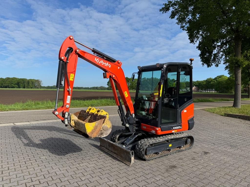 Kubota KX027-4 minigraver (2025), Ophalen