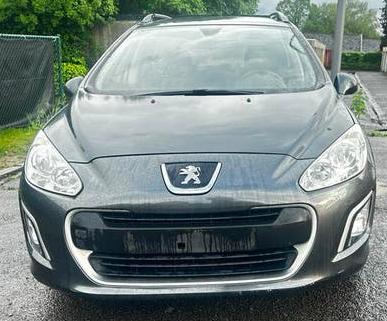 Peugeot 308* 2012* Euro5*1.6HDi* 227000km*A/C, Autos, 82 kW, Entreprise, Boîte manuelle, Entretenue par le concessionnaire