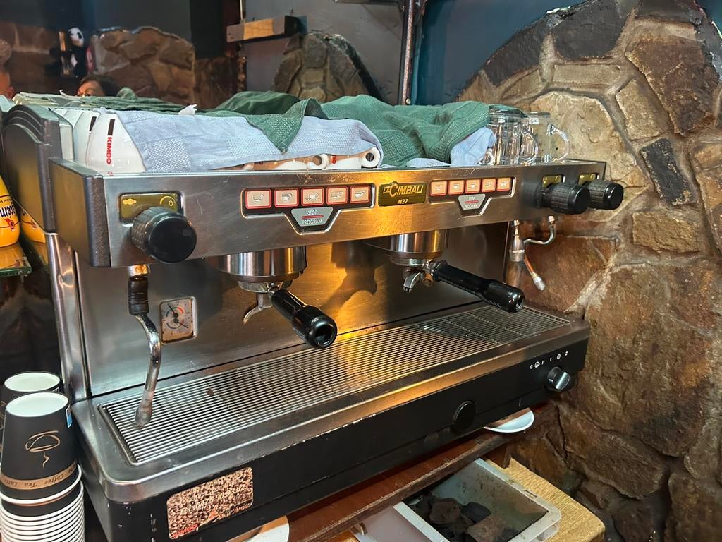 Machine a cafe cimbali M 27   2 gr, Articles professionnels, Horeca | Équipement de cuisine, Enlèvement