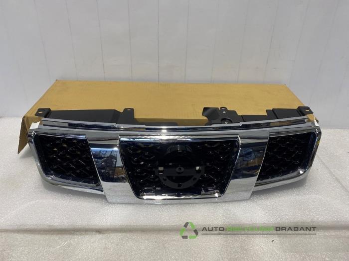 Calandre d'un Nissan X-Trail, -, 3 mois de garantie, Utilisé, -