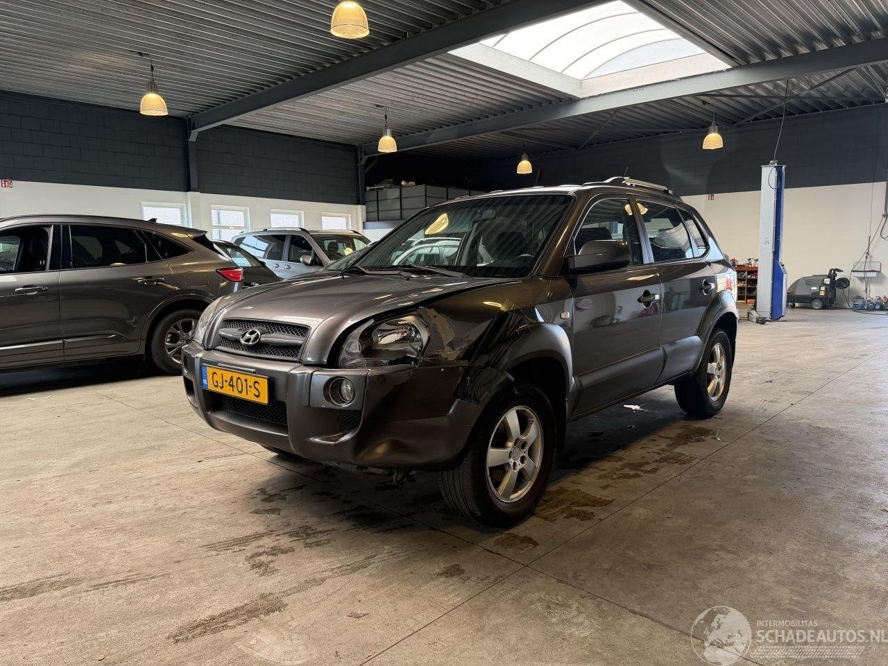 Hyundai Tucson 2.0i Style (bj 2007), Auto diversen, Ongevalwagen, Hyundai, Handgeschakeld, Benzine, SUV of Terreinwagen, Zilver of Grijs