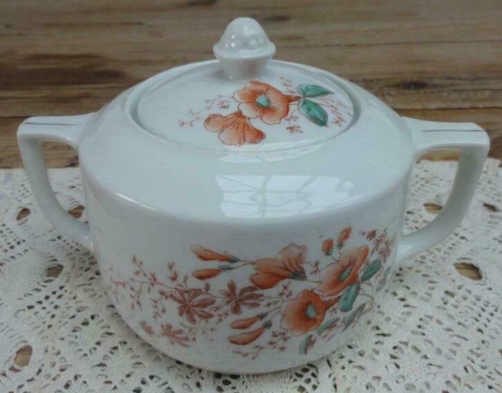 Wit porseleinen brocante suikerpot met bloemen, Victoria, Gebruikt, -, -, Overige typen