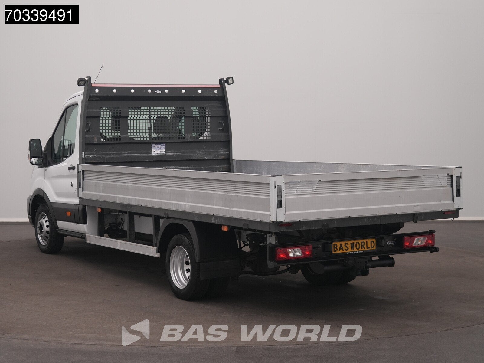 Ford Transit 170pk Open Laadbak Dubbellucht Airco Trekhaak V, Auto's, 2700 kg, Stof, Euro 6, 4 cilinders