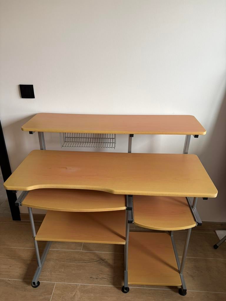 Bureau met opbergruimte, Huis en Inrichting, Ophalen, Gebruikt