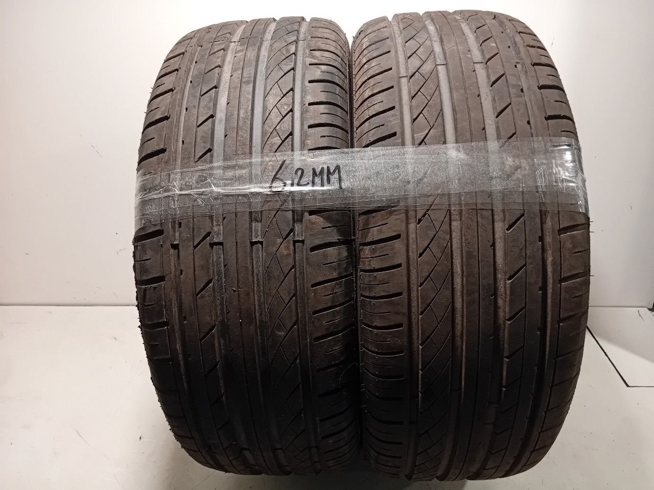 Bandenset 2 stuks Zomer 225 55 R17, Auto-onderdelen, Onderdelen@venauto.nl, Van der Ven Autorecycling B.V., Gebruikt, Ettenseweg 76, 4706 PB Roosendaal, The Netherlands