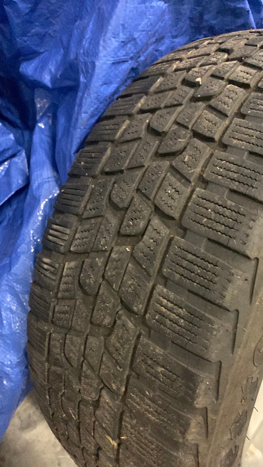 Maserati, Autos : Pièces & Accessoires, Enlèvement, Pneus hiver, Pneu(s)