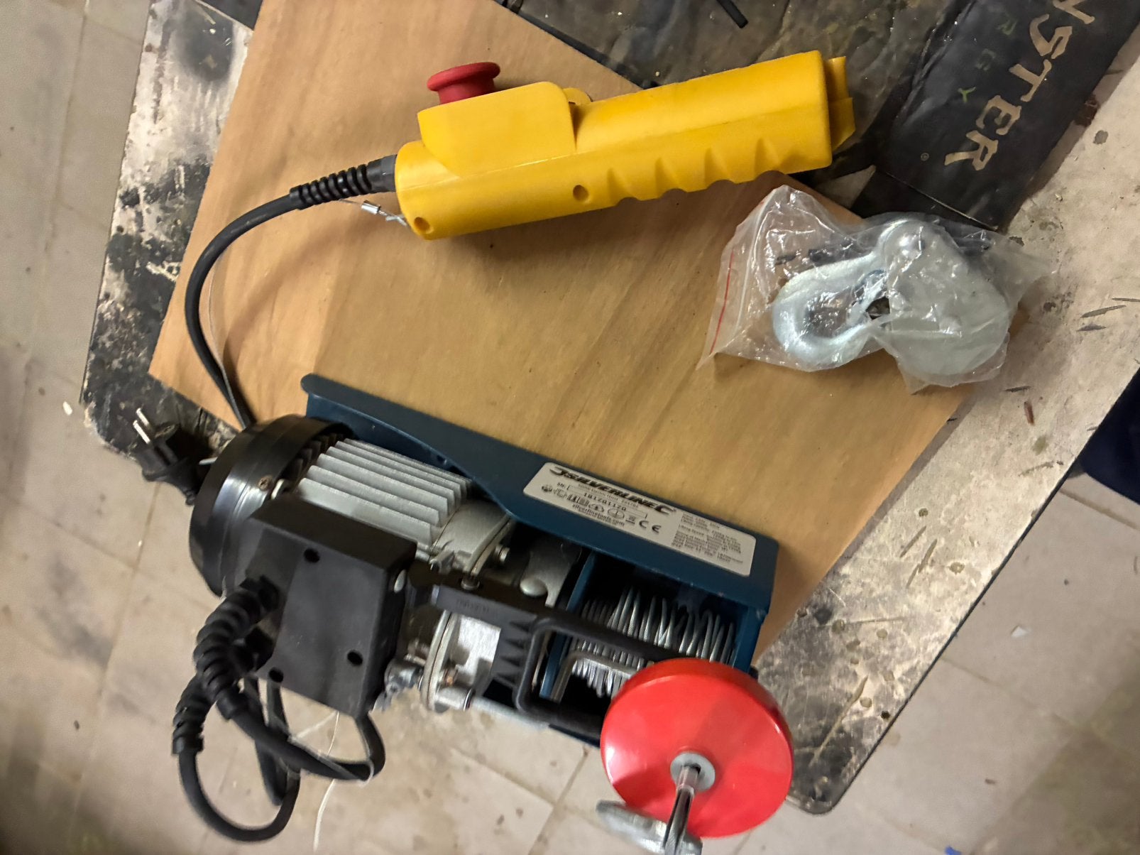 Elektrische takel, Bricolage & Construction, Enlèvement, Neuf, Électrique