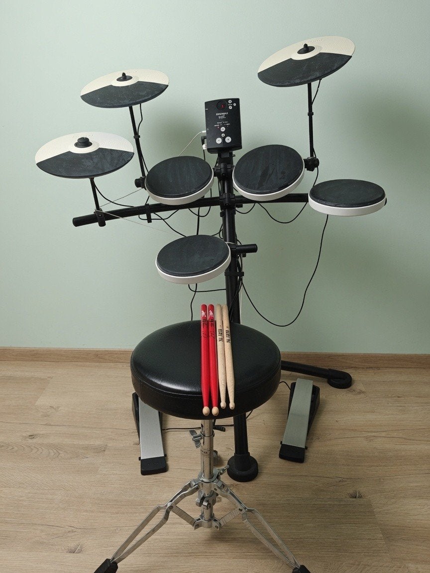 Roland TD-1K elektronisch drumstel – perfecte starterset!, Muziek en Instrumenten, Drumstellen en Slagwerk, Ophalen, Zo goed als nieuw