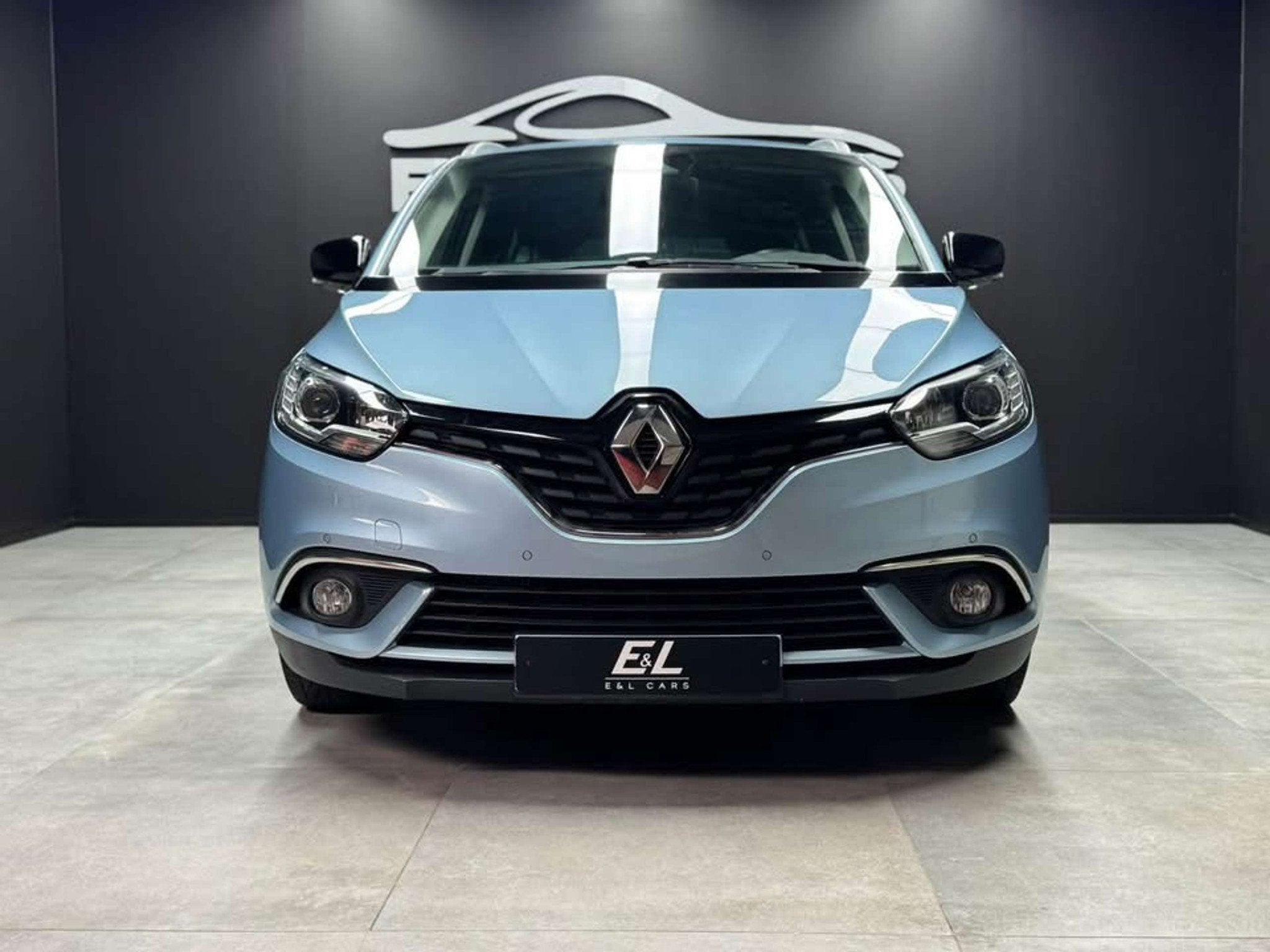 Renault Grand Scénic Grand Scénic 1.33 TCe Limited 7 place, Auto's, Stof, Gebruikt, 7 zetels, Handgeschakeld