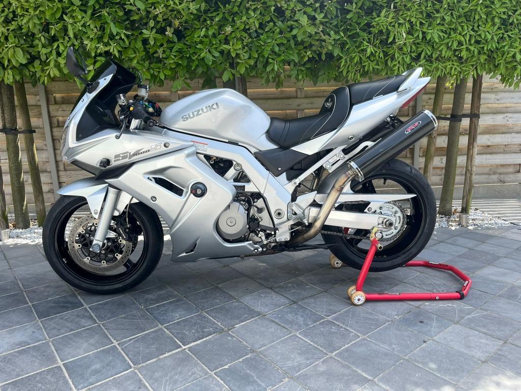 Suzuki SV 1000S **11500KM!!!**zeer mooie staat**v-twin**, Motoren, 2 cilinders, Sportuitlaat, Super Sport, Meer dan 35 kW