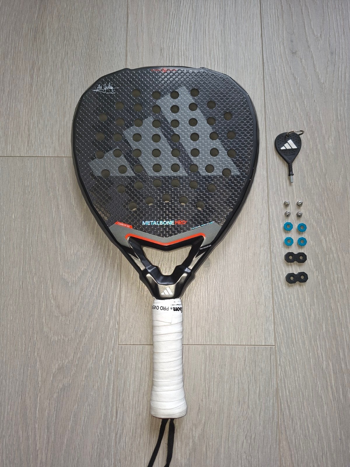 Ale Galan Metalbone 3.4 HRD+ 2025, Sport en Fitness, Padel, Ophalen, Zo goed als nieuw, Padelracket