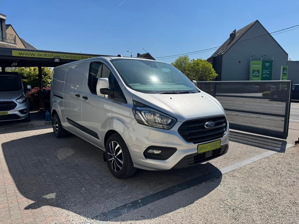 FORD TRANSIT CUSTOM * AUT * 3ZIT * L2 * AIRCO * PDC * CAMERA, Auto's, Stof, 4 cilinders, 2020 kg, USB