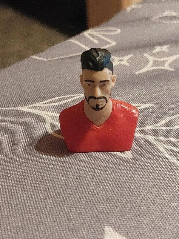 Voetbalfiguurtje : Yannick Carrasco / Rode Duivels, Ophalen of Verzenden, Zo goed als nieuw, Beeldje of Poppetje